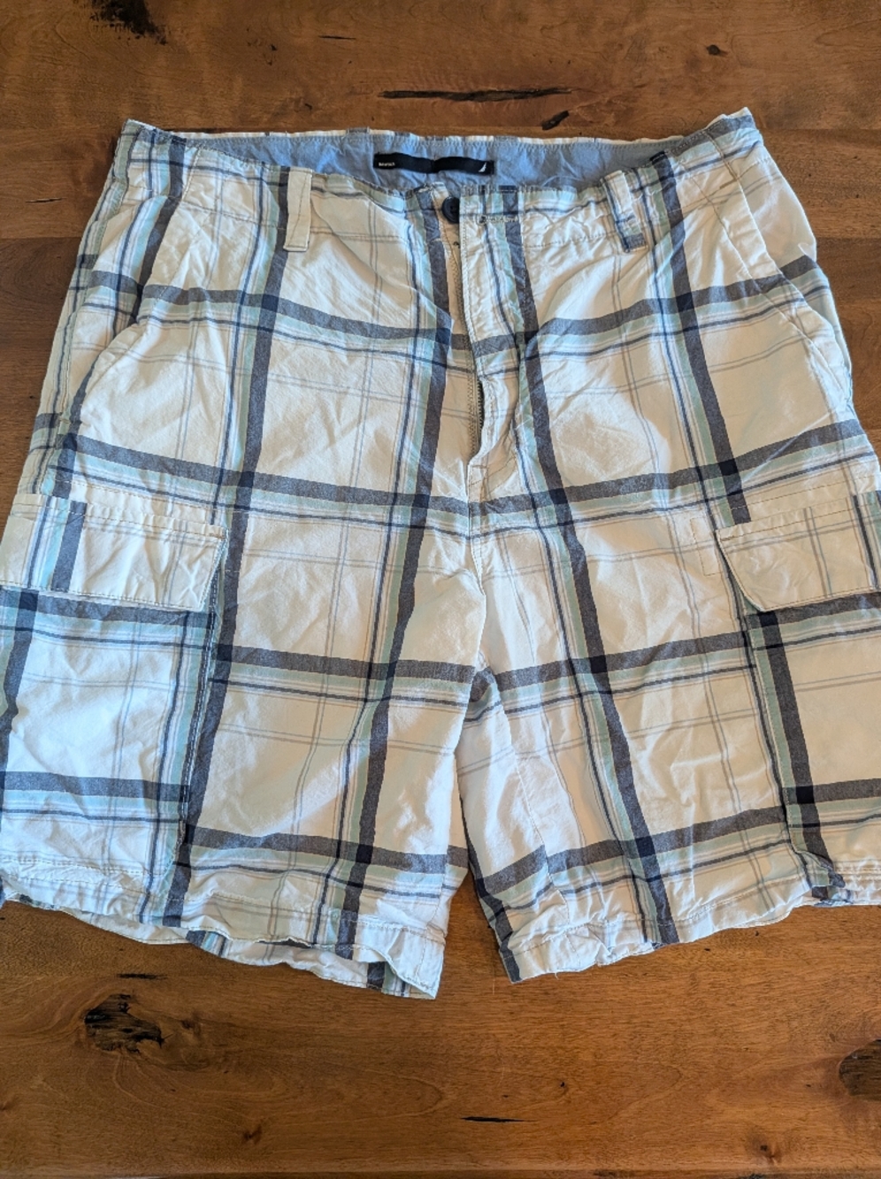 Nautica Men’s White Plaid Cargo Shorts with Blue Stripes